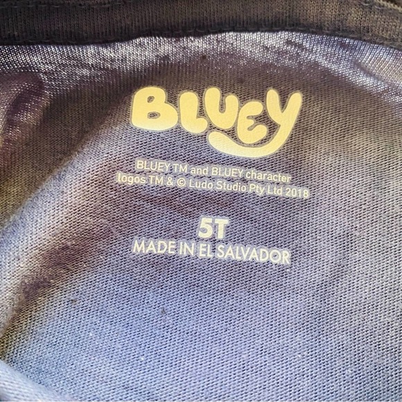 Bluey | Christmas Hot Coco Bingo Bluey Lonf Sleeve T-shirt NWT 5T - Picture 3 of 6